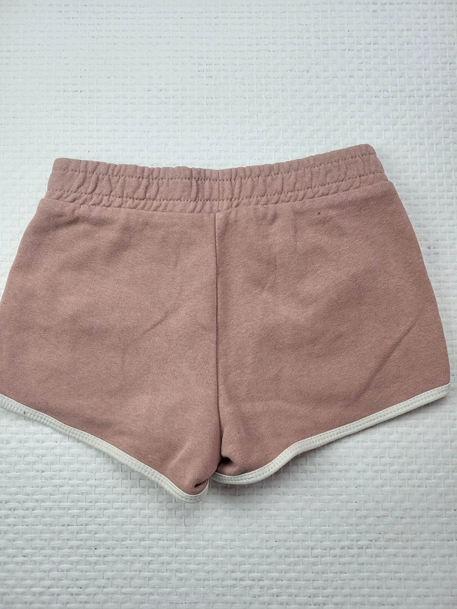 Short de moletom esportivo velho rosa Kiabi – 5 anos (110 cm) – photo 2